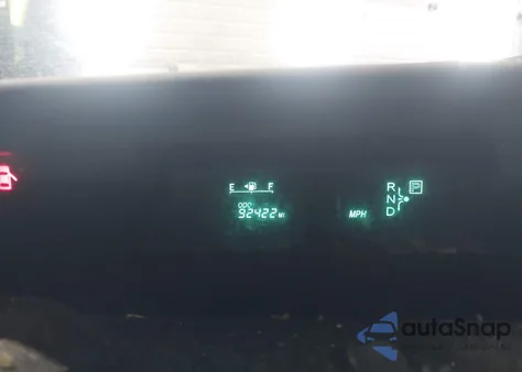 2005 Toyota Prius z USA, uszkodzony, nr VIN JTDKB20U053117150